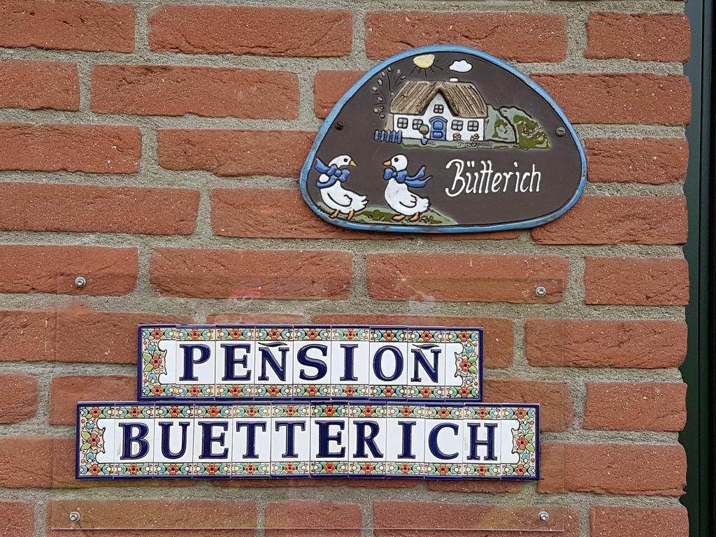フースムPension Buetterichアパートメント エクステリア 写真